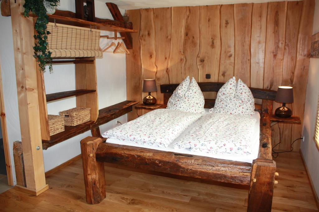 Bed and Breakfast Am Ruebenkeller Binzenbach Номер фото